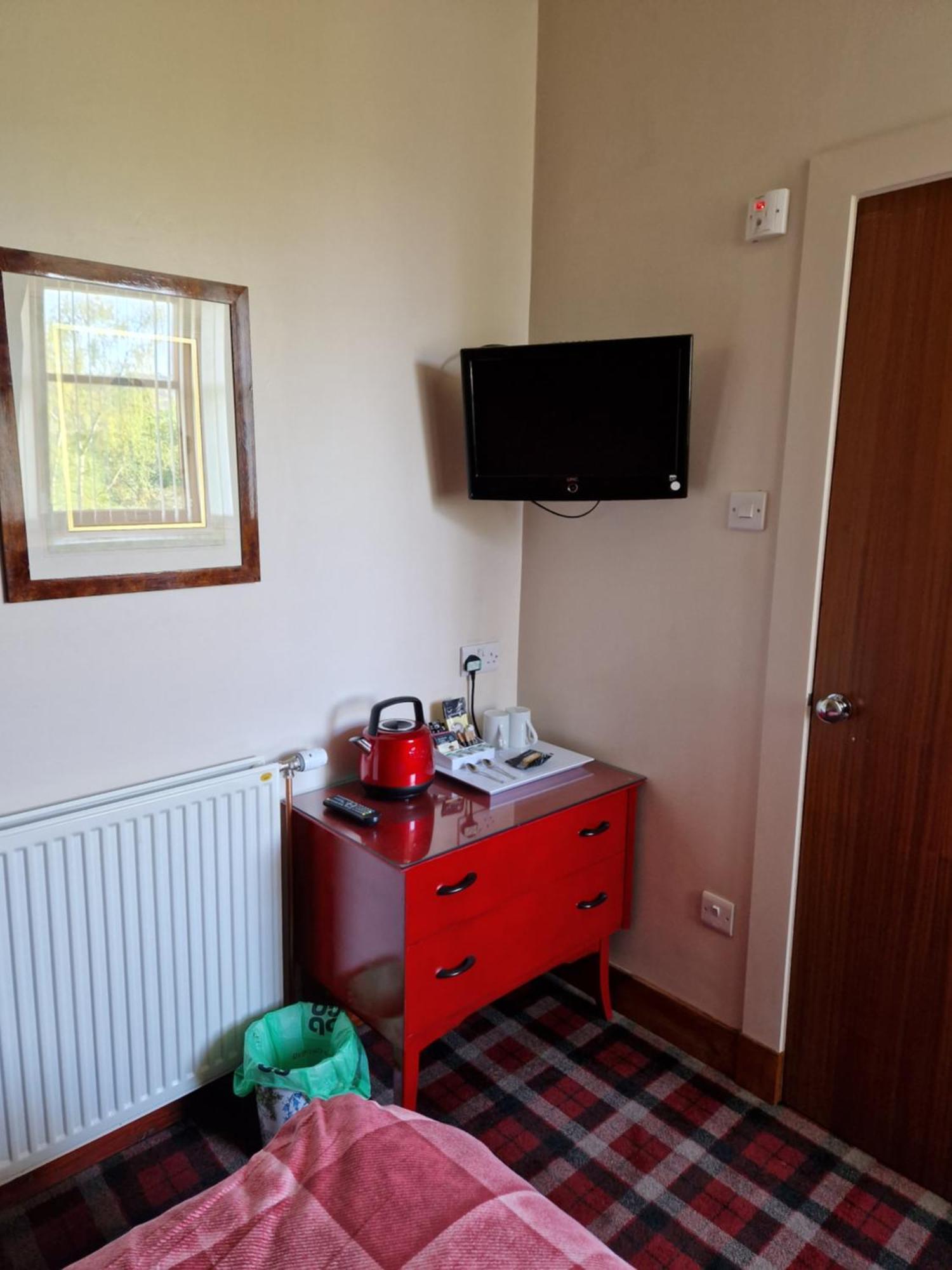 Creag Meggan Bed & Breakfast Ballater Phòng bức ảnh
