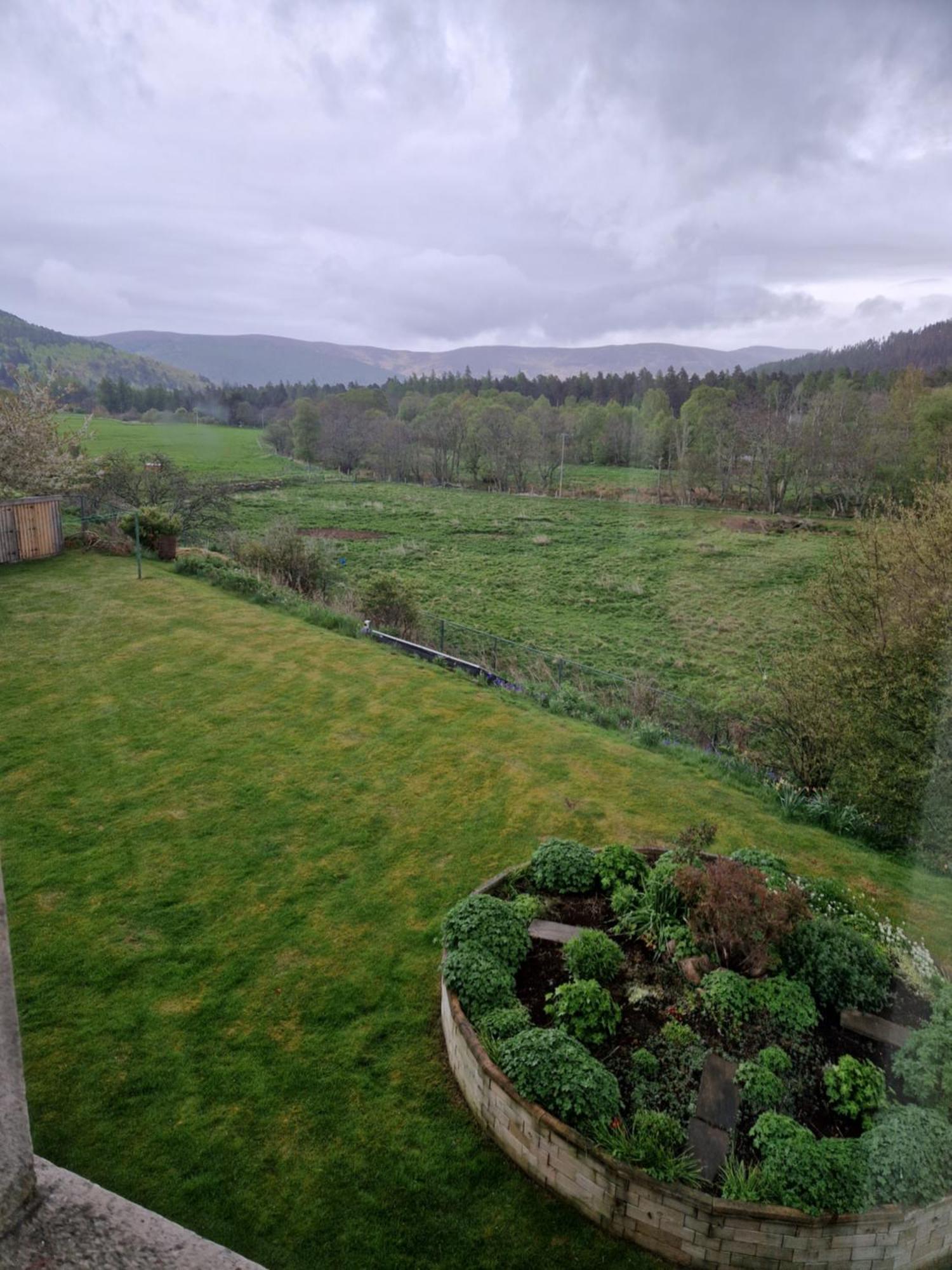 Creag Meggan Bed & Breakfast Ballater Phòng bức ảnh